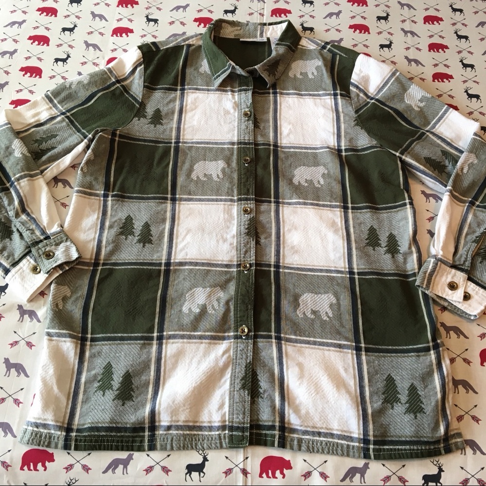 🐻🌲bear in the forest shirt! 🌲🐻